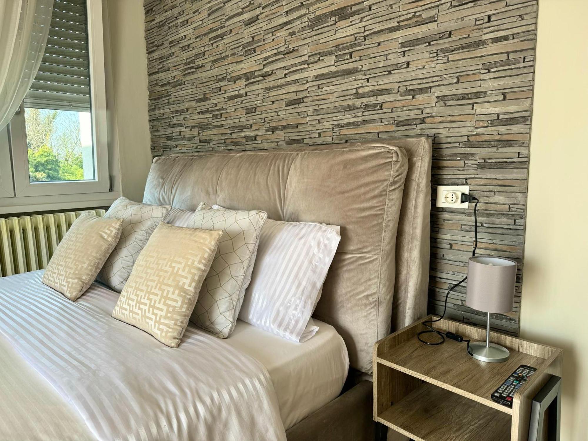 Serenity B&B Брешия Экстерьер фото
