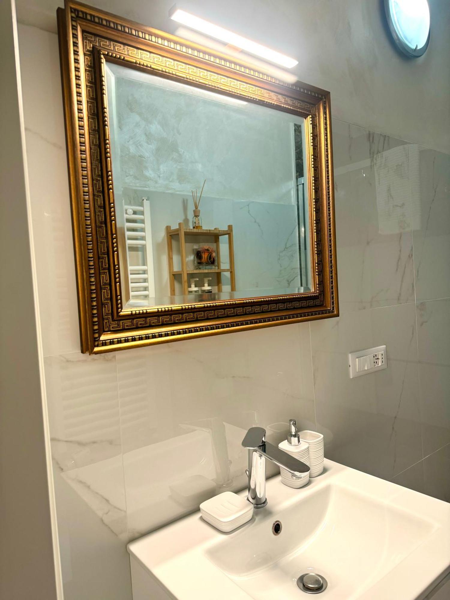 Serenity B&B Брешия Экстерьер фото